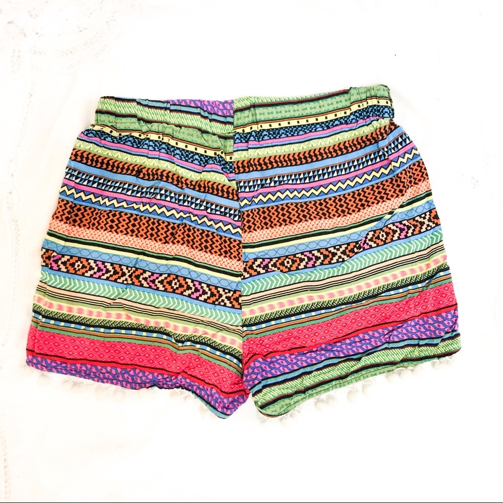 🍭Red Dress Boutique Patterned PomPom Shorts - Picture 4 of 4